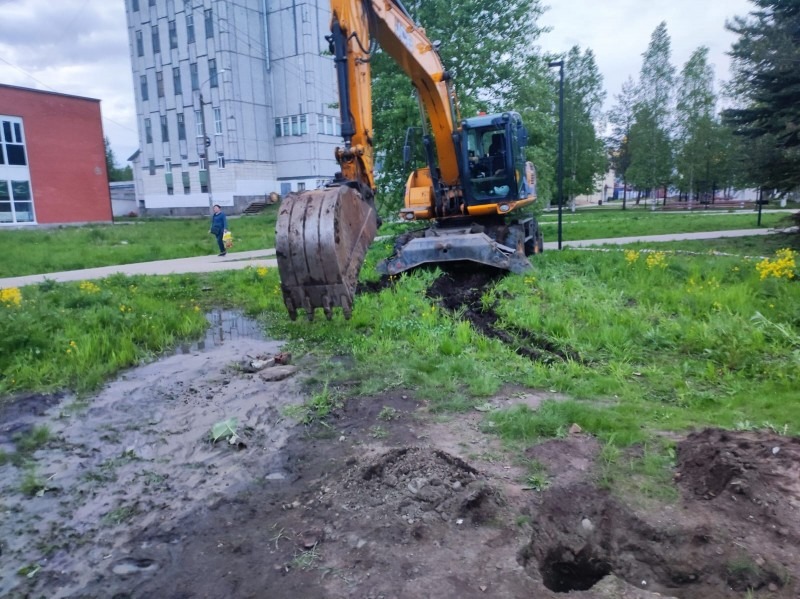 В Соломбальском округе Архангельска завершается ликвидация аварии на водоводе