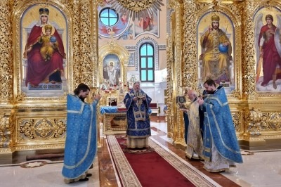 Митрополит Корнилий 24 сентября совершил Божественную литургию в Архангельске
