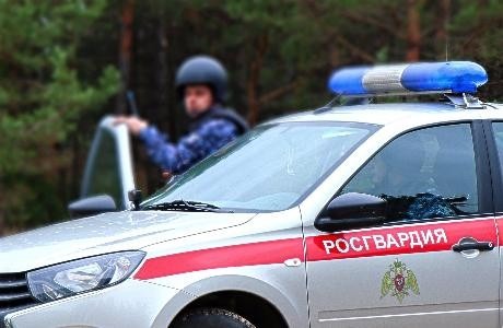 В Коряжме по горячим следам задержали местного жителя, укравшего деньги с чужой карты В Коряжме по горячим следам задержали местного жителя, укравшего деньги с чужой карты