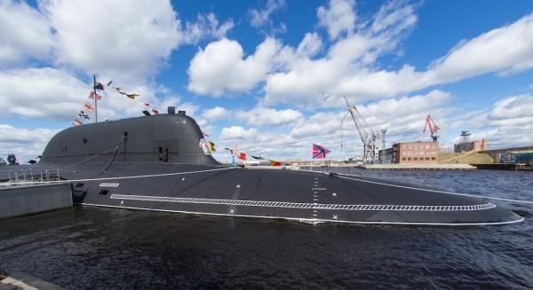 В Северодвинске вывели со стапеля новую атомную подводную лодку «Архангельск» 