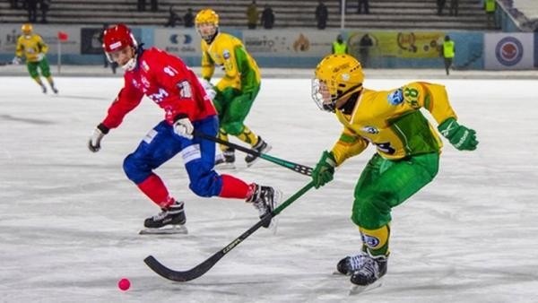 Архангельский «Водник» продолжает победную серию игр в хоккейном чемпионате России