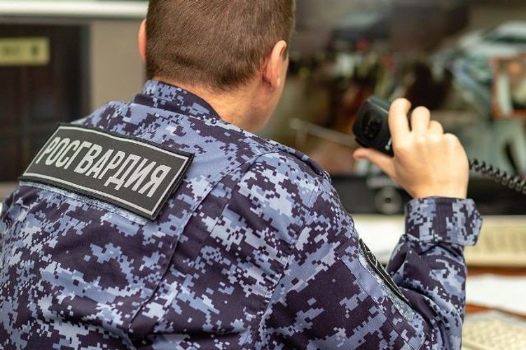 Коряжемские росгвардейцы нашли без вести пропавшую женщину Коряжемские росгвардейцы нашли без вести пропавшую женщину