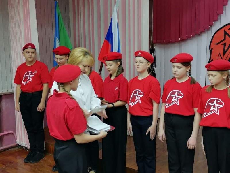 В Приморском районе открыли юнармейский клуб при Талажской средней школе
