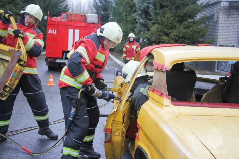 В Санкт-Петербурге прошли соревнования по ликвидации последствий аварий на автотранспорте