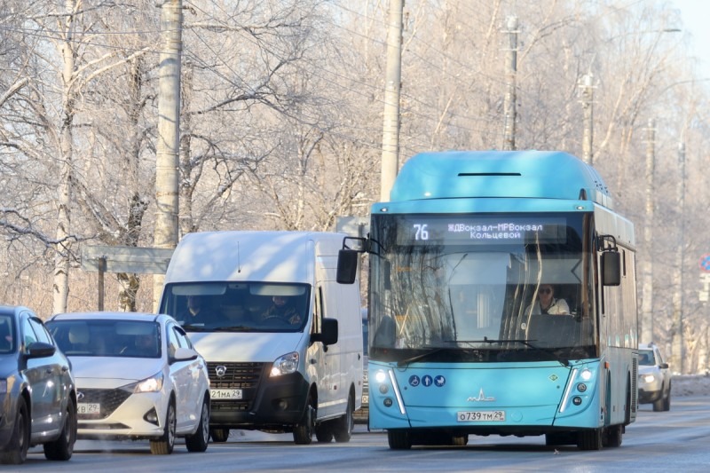 Почти 28 тысяч архангелогородцев пользуются льготными транспортными картами «Поморье»