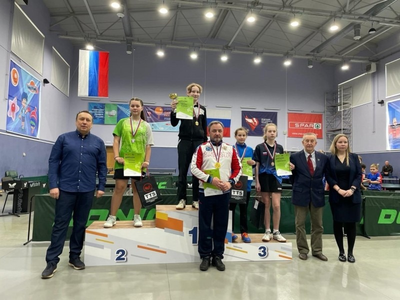 Спортсменка из Архангельской области взяла серебро на всероссийских соревнованиях по настольному теннису