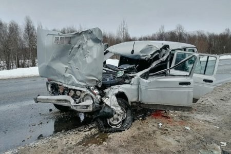 На подъезде к аэропорту "Архангельск" погиб водитель российского авто