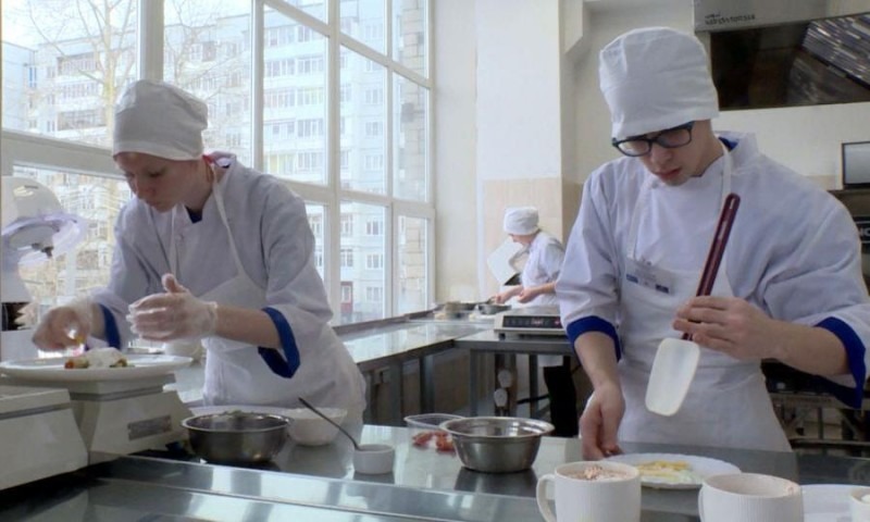 В Архангельске соревновались юные кулинары, электромонтажники, ландшафтные дизайнеры