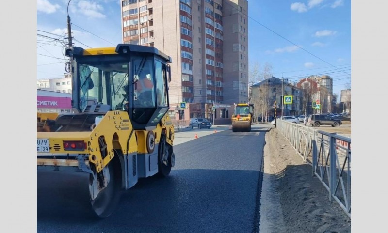 В Архангельске продолжается ремонт проспекта Ломоносова