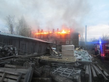 В Архангельске проходит проверка обстоятельств гибельного пожара