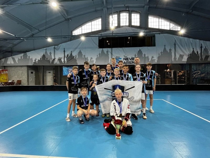 Команда «Севмаш» – победитель всероссийского турнира по флорболу