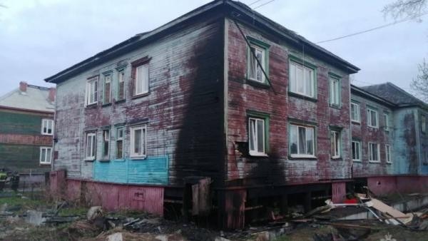 В Архангельске из-за подожженной первоклашками подушки едва не сгорел жилой дом