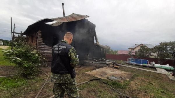 В Поморье ночной пожар унес жизни маленького мальчика и его старшей сестры