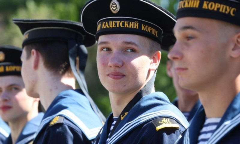 17 тысяч выпускников завершают обучение в школах Архангельской области