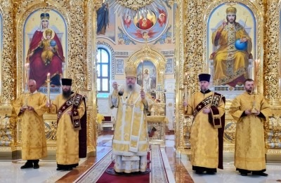 Митрополит Корнилий 29 июня совершил всенощное бдение в Архангельске