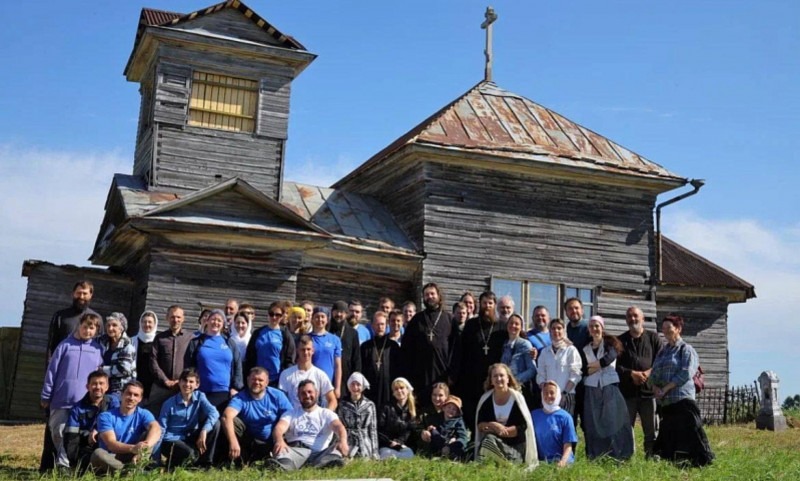 В Архангельской области восстанавливают храм Трех Святителей