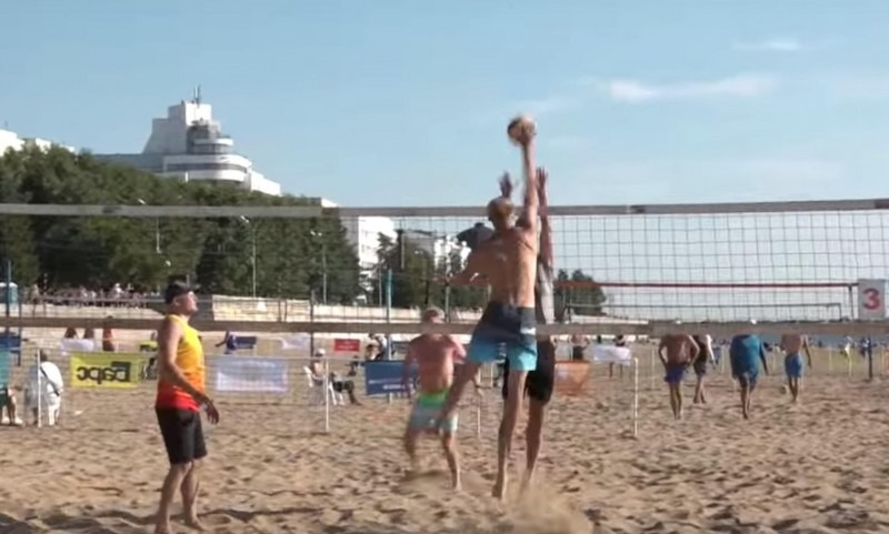 В Архангельске прошел этап Чемпионата Северо-Запада по пляжному волейболу