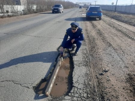 "Архангельскавтодор" оштрафовали за жуткую дорогу к поселку Талаги