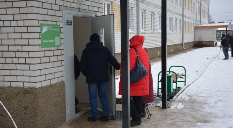 В Устьянах первые новоселы получили ключи от квартир в социальном доме