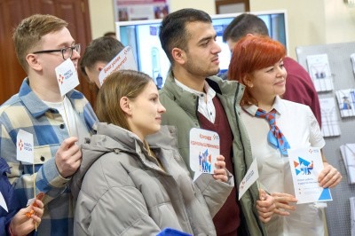 Студенты САФУ узнали о карьерных возможностях на ярмарке вакансий