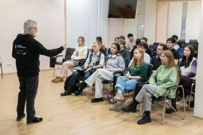 Андрей Жданов: Когда знаешь исторические факты – понимаешь настоящее Андрей Жданов: Когда знаешь исторические факты – понимаешь настоящее