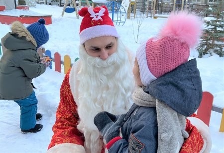 Дед Мороз из УФСИН пришел к детям в "Лучик"