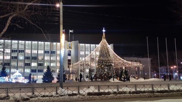 Огни главной елки Архангельска