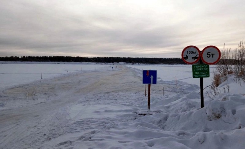 В Архангельской области продолжают вводить в эксплуатацию ледовые автомобильные переправы