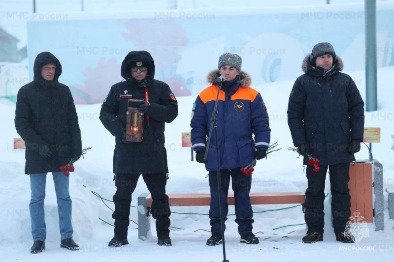 Арктическая экспедиция МЧС России преодолела более 1 000 километров по ЯНАО