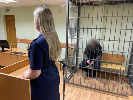 Житель Поморья в состоянии амнезии пытался задушить участкового