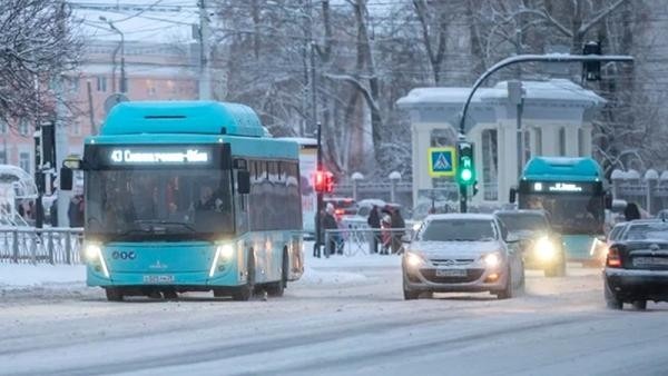 Архангелогородев предупредили о задержках в движении автобусов на ряде маршрутов