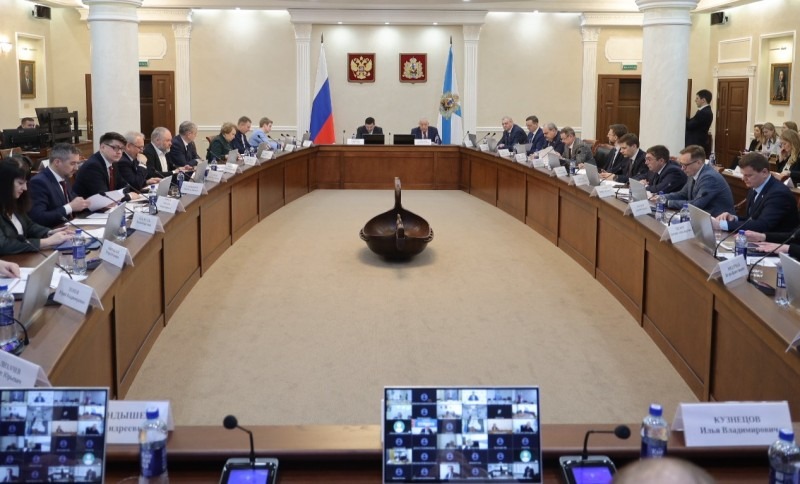 Ряд законодательных инициатив озвучен в Архангельске на выездном заседании Комитета Госдумы по развитию Дальнего Востока и Арктики Ряд законодательных инициатив озвучен в Архангельске на выездном заседании Комитета Госдумы по развитию Дальнего Востока и Арктики