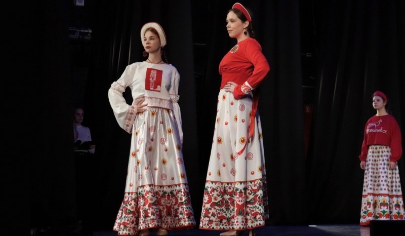 Подведены итоги областного фестиваля-конкурса юных дизайнеров и модельеров «Сияние Севера»