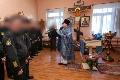 Священник Антоний Власов в Благовещение Пресвятой Богородицы совершил Литургию в воинском храме Священник Антоний Власов в Благовещение Пресвятой Богородицы совершил Литургию в воинском храме