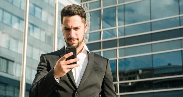 Билайн перезапустил «план б.» с доступом к нейросетям и Telegram Premium Билайн перезапустил «план б.» с доступом к нейросетям и Telegram Premium