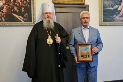 Епархии Архангельской митрополии и региональная Общественная палата подписали соглашение о сотрудничестве Епархии Архангельской митрополии и региональная Общественная палата подписали соглашение о сотрудничестве