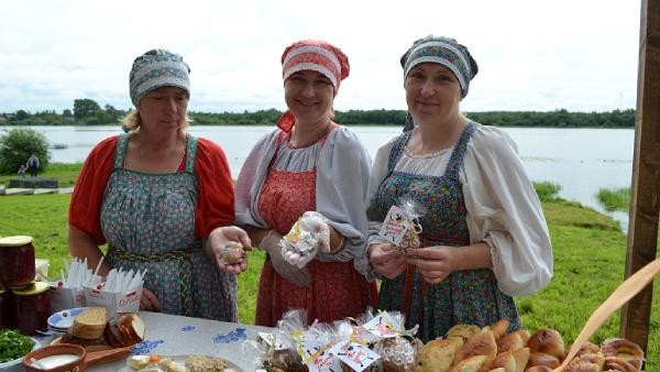 Баранина, медовуха и северный фольклор: в Каргополе пройдет яркий гастрофестиваль Баранина, медовуха и северный фольклор: в Каргополе пройдет яркий гастрофестиваль