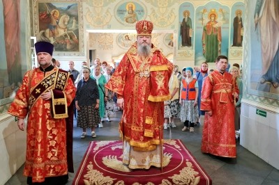 Митрополит Корнилий совершил всенощное бдение в канун праздника святого пророка Божия Илии Митрополит Корнилий совершил всенощное бдение в канун праздника святого пророка Божия Илии