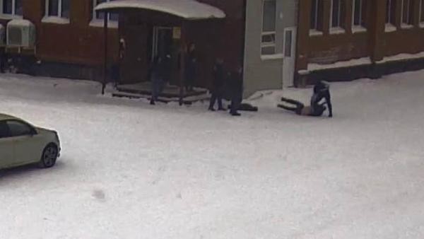 Житель Нарьян-Мара, забивший оппонента в местном ресторане, услышал приговор суда Житель Нарьян-Мара, забивший оппонента в местном ресторане, услышал приговор суда