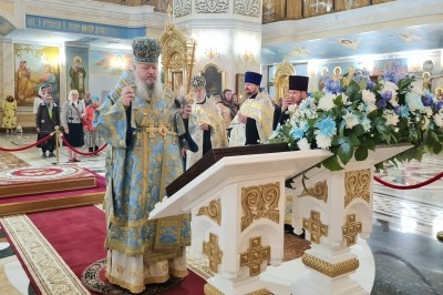 Митрополит Корнилий 9 августа совершил всенощное бдение в Архангельске Митрополит Корнилий 9 августа совершил всенощное бдение в Архангельске