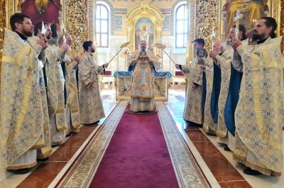 Митрополит Корнилий: Сам Христос Спаситель имеет попечение о пребывающих во Святой Его Церкви Митрополит Корнилий: Сам Христос Спаситель имеет попечение о пребывающих во Святой Его Церкви