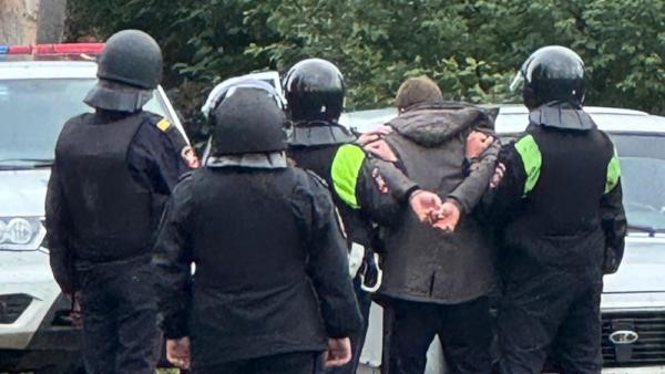 Отстреливался до последнего: вскрылись подробности задержания диверсанта в Поморье Отстреливался до последнего: вскрылись подробности задержания диверсанта в Поморье