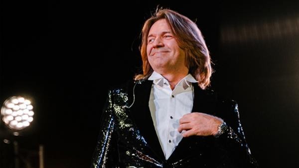 Дмитрий Маликов вновь выступит перед архангелогородцами на Красной пристани Дмитрий Маликов вновь выступит перед архангелогородцами на Красной пристани