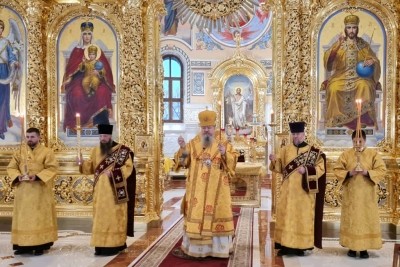 Митрополит Корнилий 4 октября совершил всенощное бдение в Архангельске 