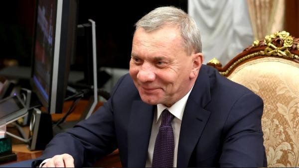 Первые указы: экс-глава Роскосмоса переназначен сенатором от Архангельской области