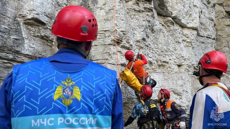 В Красной Поляне стартовал блок «Скала» чемпионата МЧС России по многоборью спасателей