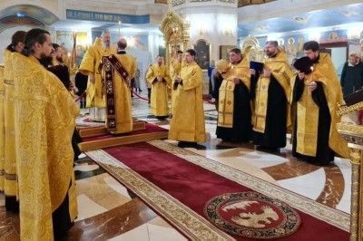 Митрополит Корнилий 11 октября совершил всенощное бдение в Архангельске 