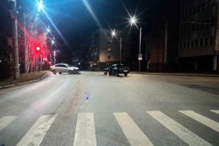 В центральной части Архангельска произошло ДТП с нехорошими последствиями