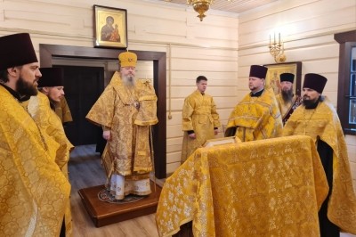 Митрополит Корнилий совершил всенощное бдение в канун праздника Собора святых Архангельской митрополии Митрополит Корнилий совершил всенощное бдение в канун праздника Собора святых Архангельской митрополии