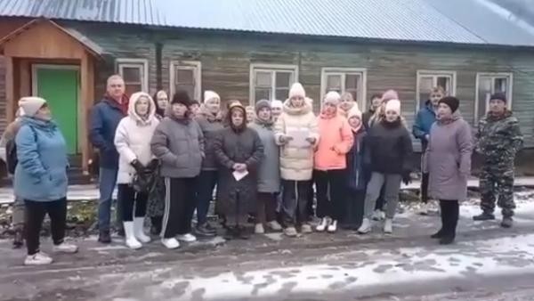 Родители из архангельской глубинки попросили губернатора спасти школу от долгостроя Родители из архангельской глубинки попросили губернатора спасти школу от долгостроя